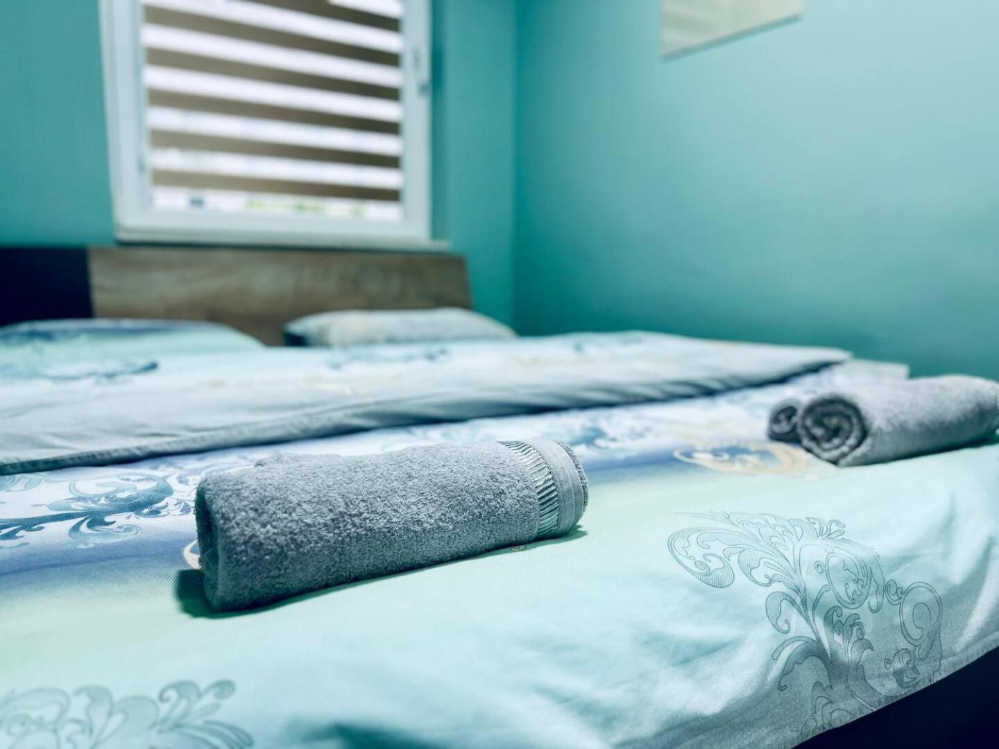 Nj Deluxe Apartament Varna